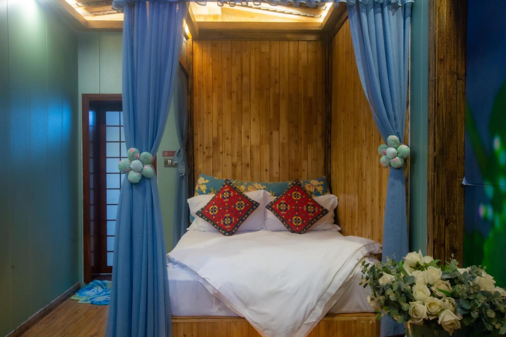 Floral Hotel - Baihui Living Zhangjiajie Extérieur photo