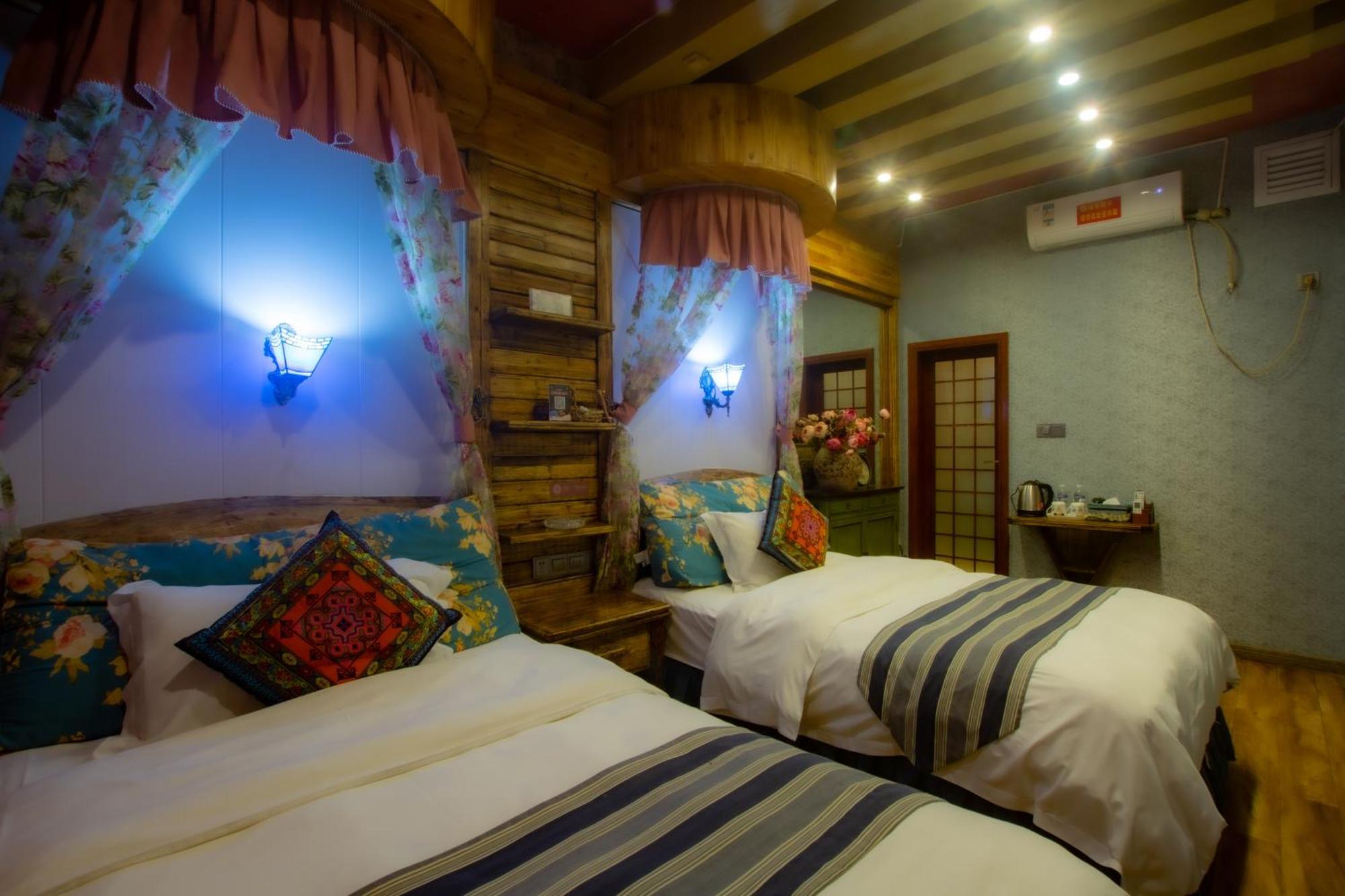 Floral Hotel - Baihui Living Zhangjiajie Extérieur photo